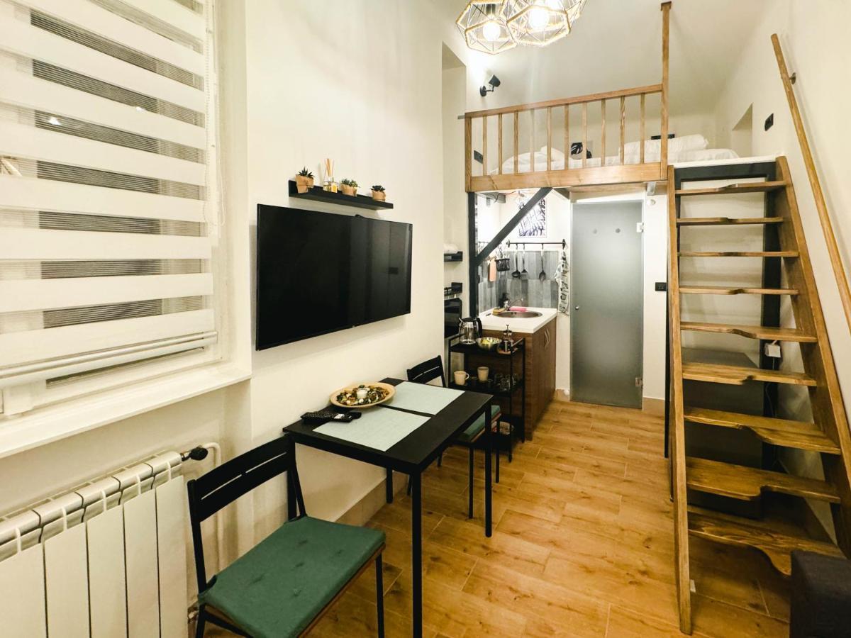 Comfy Studio In City Center Βελιγράδι Εξωτερικό φωτογραφία