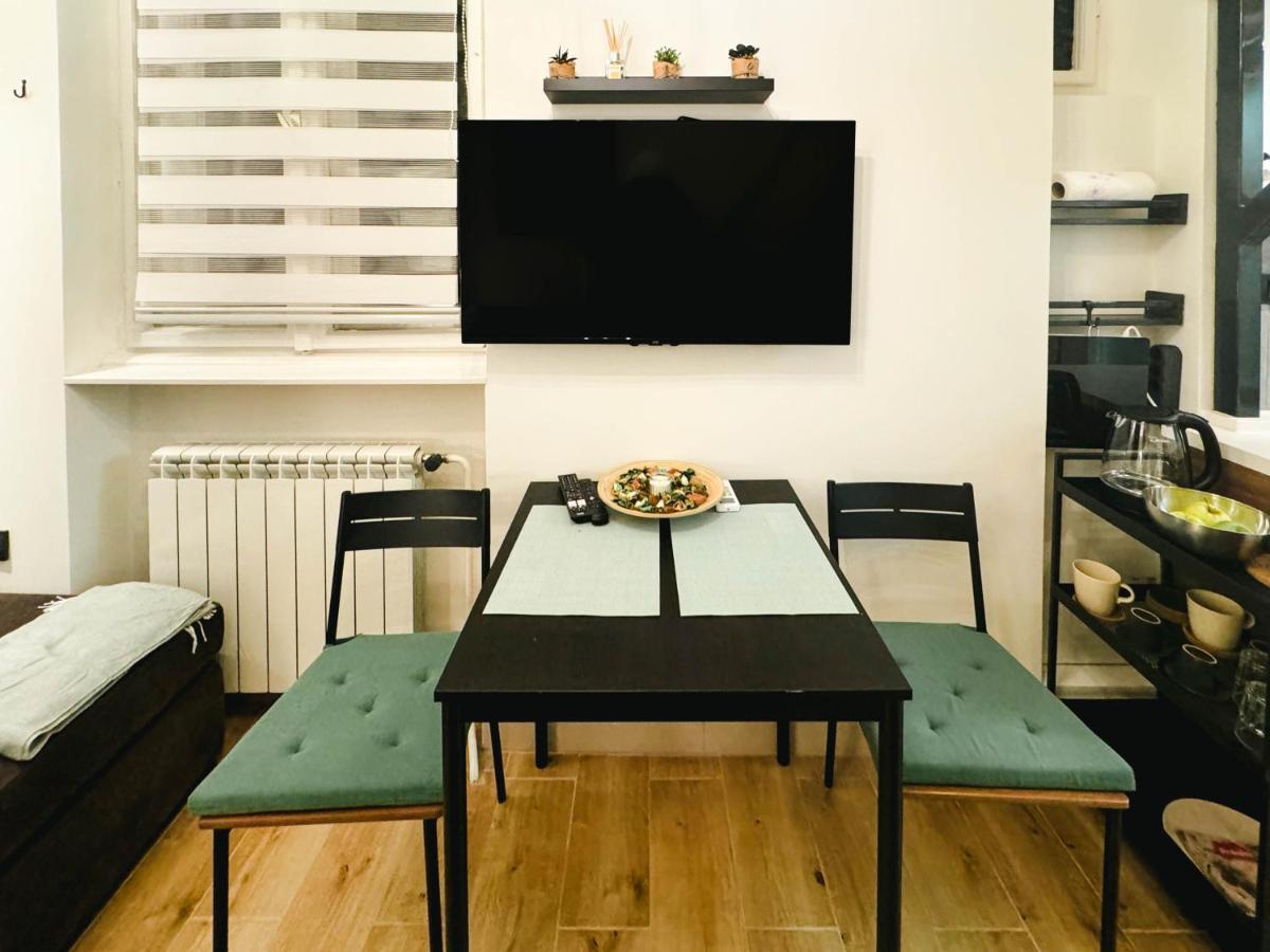 Comfy Studio In City Center Βελιγράδι Εξωτερικό φωτογραφία